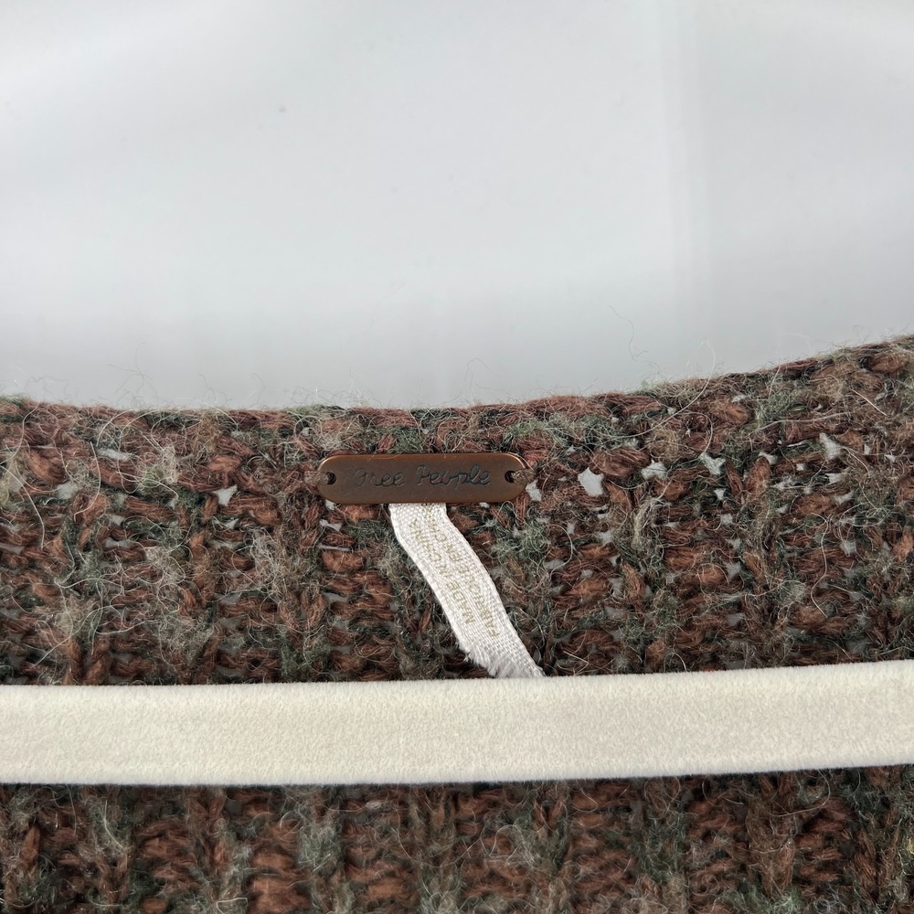 Free People loose cable knit boatneck goblincore fairycore boho sweater forest S - Picture 5 of 10